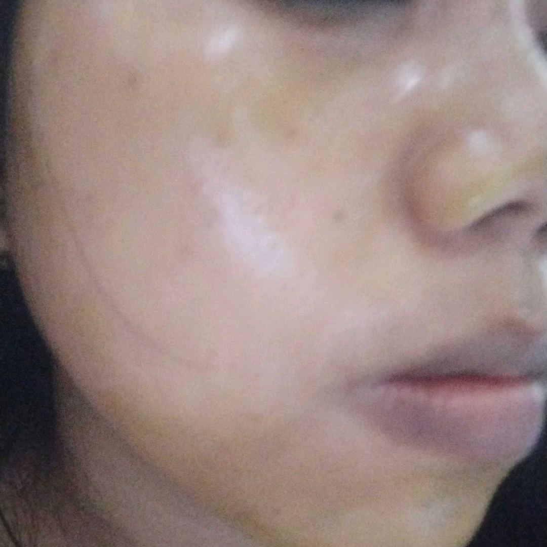 Anti Pollution Peel Off Mask - Olive/Zaitun imgfdn-5f804a45-b510-4211-9277-170854a311e8