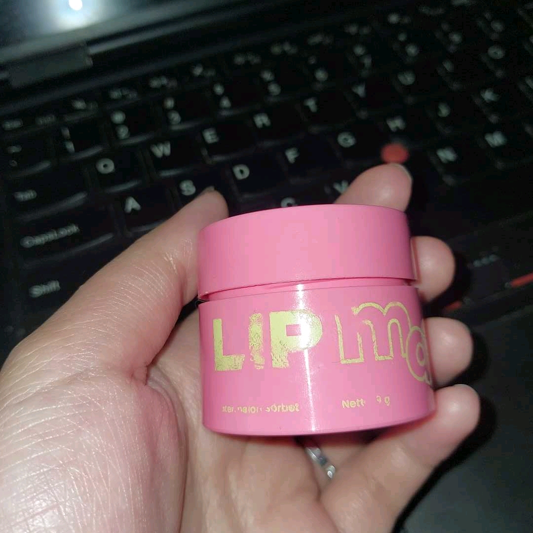 Lip Mask - Original imgfdn-2149d6c7-1c35-4861-966d-7ea841816d0b