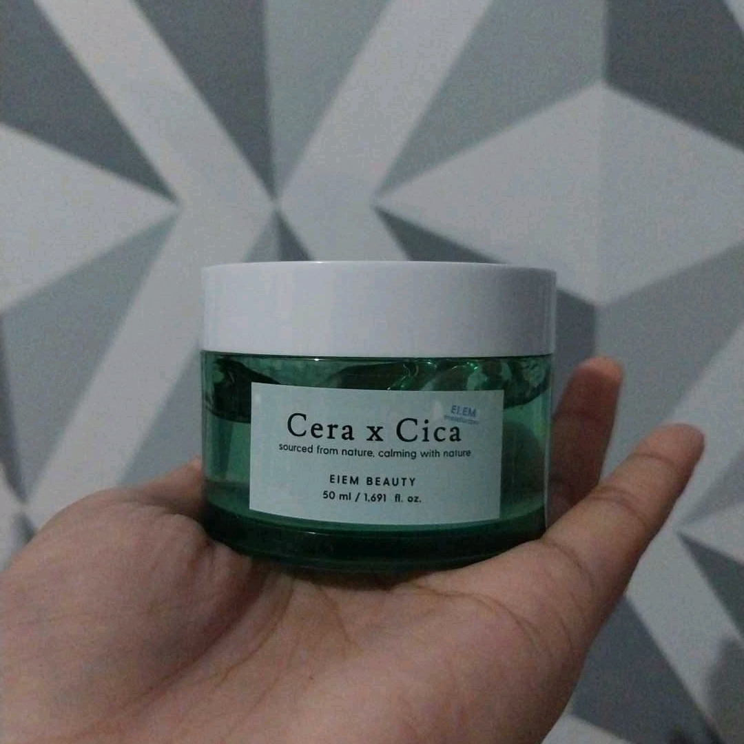 Cera x Cica Moisturizer imgfdn-db19c1c3-57ec-4abe-aa0e-57e60e764641