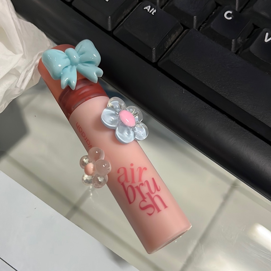 Airbrush Lip Tint - 08 Mauver imgfdn-67a54384-7d38-4bab-a84f-cbf9ff84e156