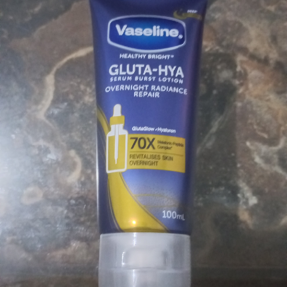 Healthy Bright Gluta-Hya Overnight Radiance Repair imgfdn-178c37d5-9fe3-411b-8a1e-fe62d4fe4311