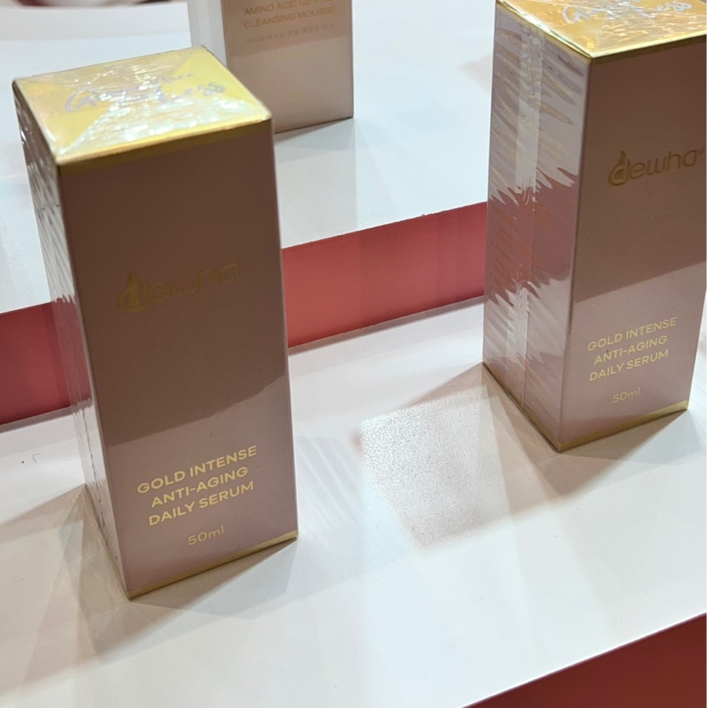 Gold Intense Anti-aging Daily Serum imgfdn-3f30be15-38ab-44f6-841d-6a6a91ce7a71
