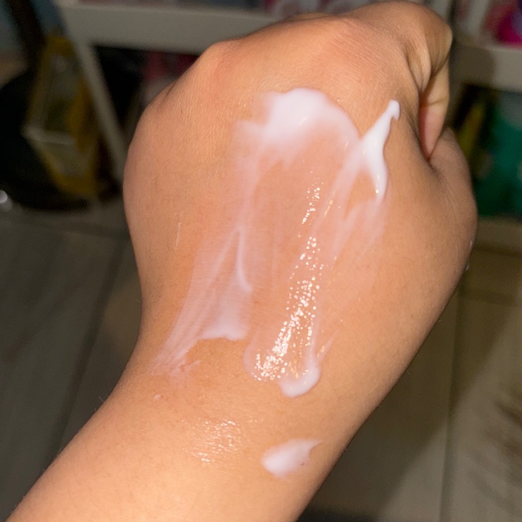 Healthy Bright Gluta-Hya Serum Burst Lotion - Flawless Bright imgfdn-7bd1c440-0302-4eee-b80c-0190b230ad0e