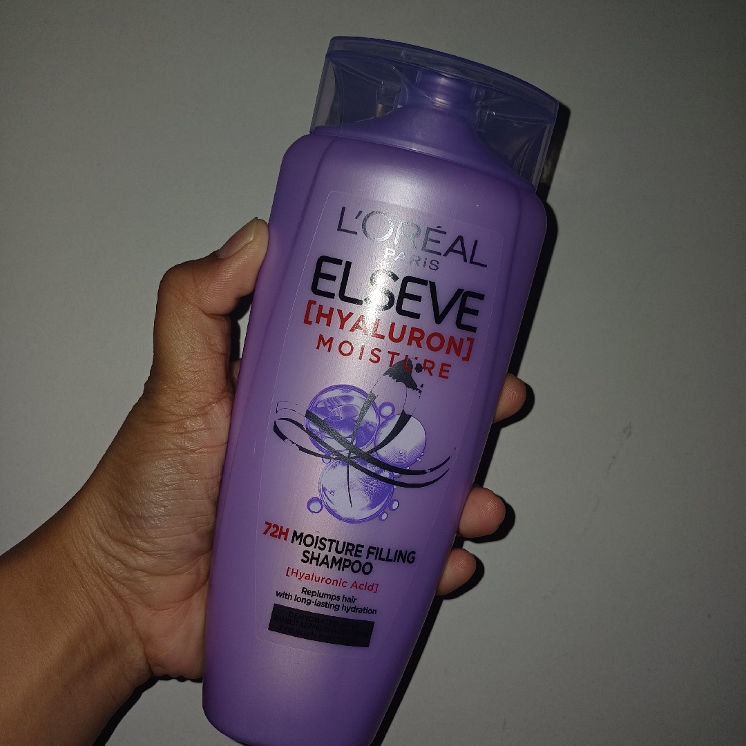 ELSEVE Hyaluron Moisture Shampoo imgfdn-9f2fa6b7-e00a-401f-9c19-22a7eeb5aac3