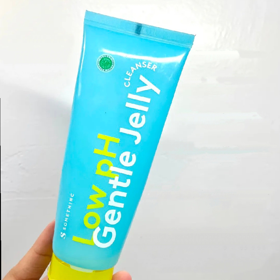Low pH Gentle Jelly Cleanser imgfdn-940adeb5-4cfe-4724-9357-8d3232fdde60