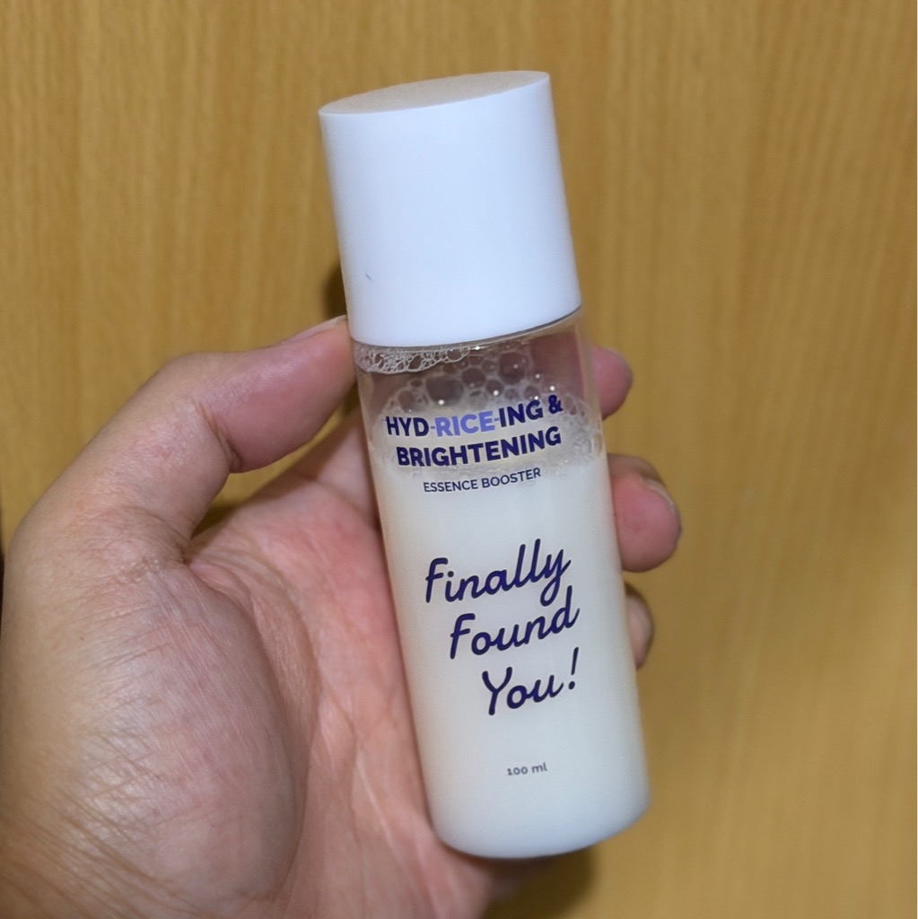 Hyd-rice-ing & Brightening Essence Booster imgfdn-380c14a8-b517-4b65-a692-0d6c9cf720cf