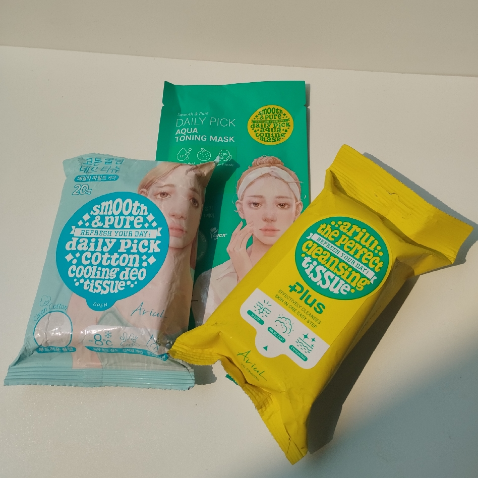 Smooth & Pure Refresh Your Day! Daily Pick Cotton Cooling Deo Tissue imgfdn-81ddfb9d-6b63-48b0-979d-50c404b56ede