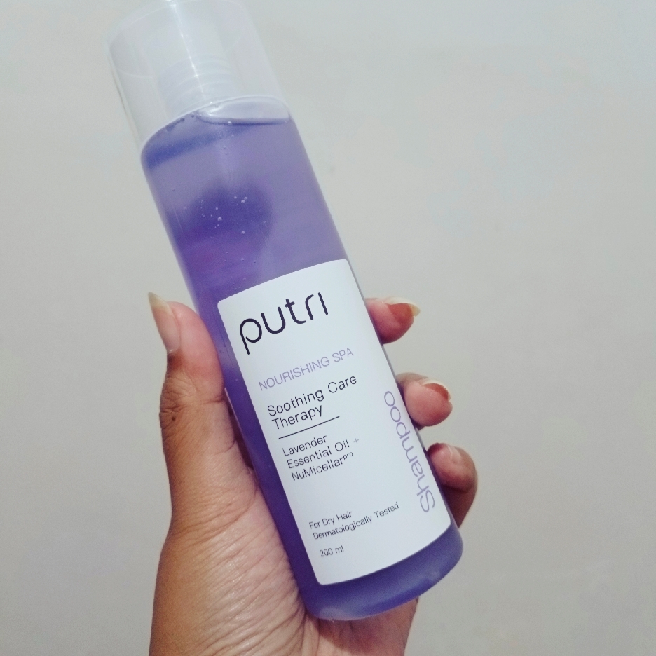 Conditioner - Floral imgfdn-22be52c4-fe85-4fdd-8097-6bc9eb96bda2