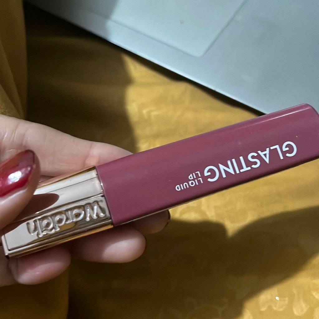Exclusive Matte Lip Cream - 19 Have a Blush! imgfdn-d856a2a8-af3e-4175-b75d-8a72ca26f232