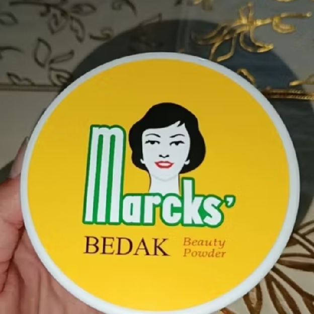 Bedak Beauty Powder - Creme imgfdn-701152ff-d33d-4812-867f-aac87959545f