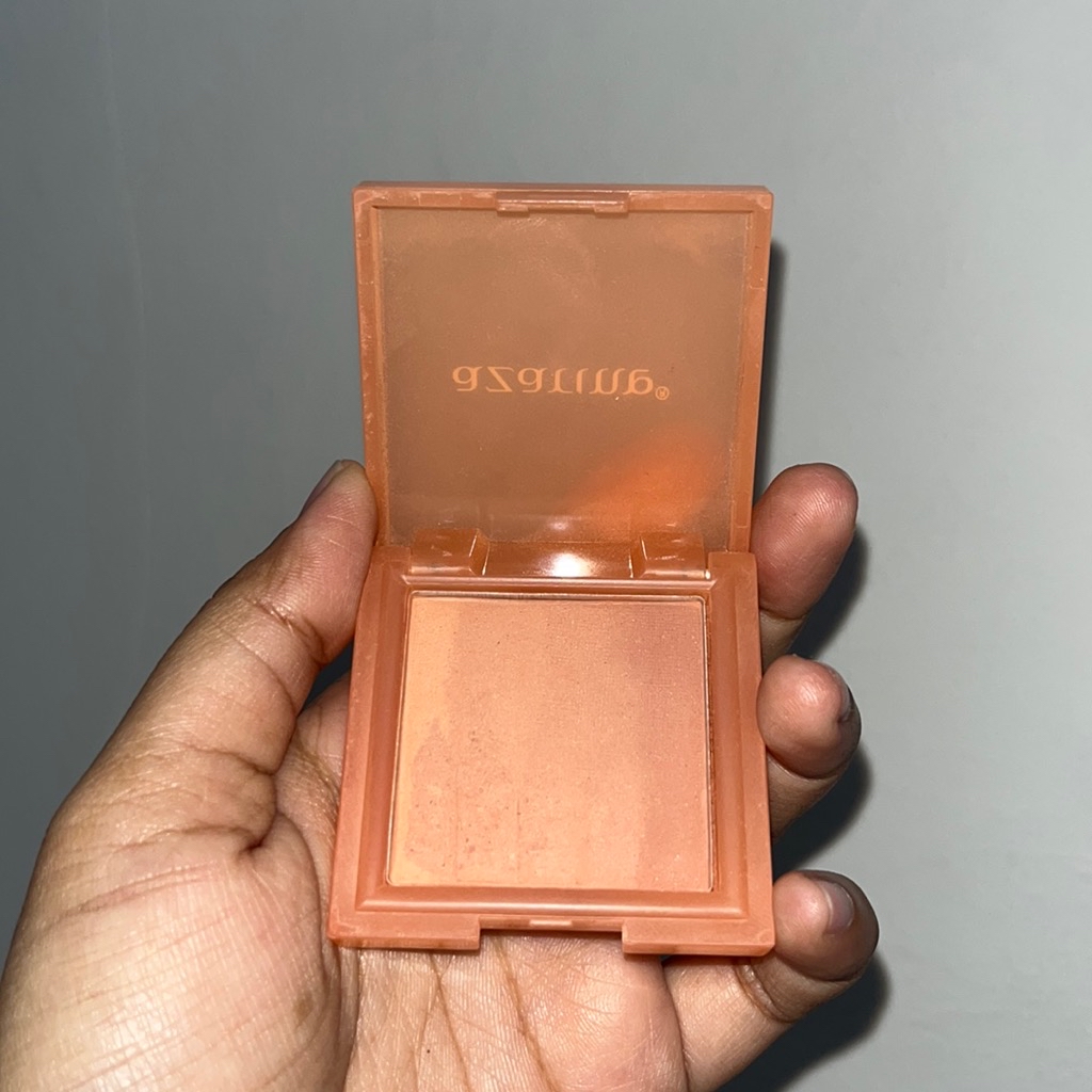 Chic To Cheek Blush - 02 Mango Tango imgfdn-90cf5c3d-3e88-4650-a5c5-75a3ab08f03e