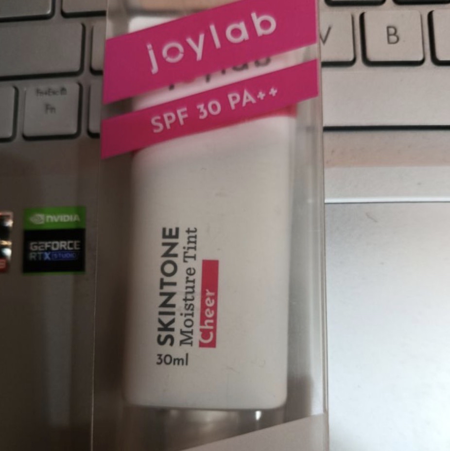 Skintone Moisture Tint - Bliss imgfdn-ce419f09-7793-4c53-a04b-42dfe26702fb