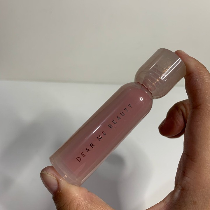 Hydraglow Lip Stain - Dear Luna imgfdn-5d3fad5b-4997-423f-b886-554690f7b76c