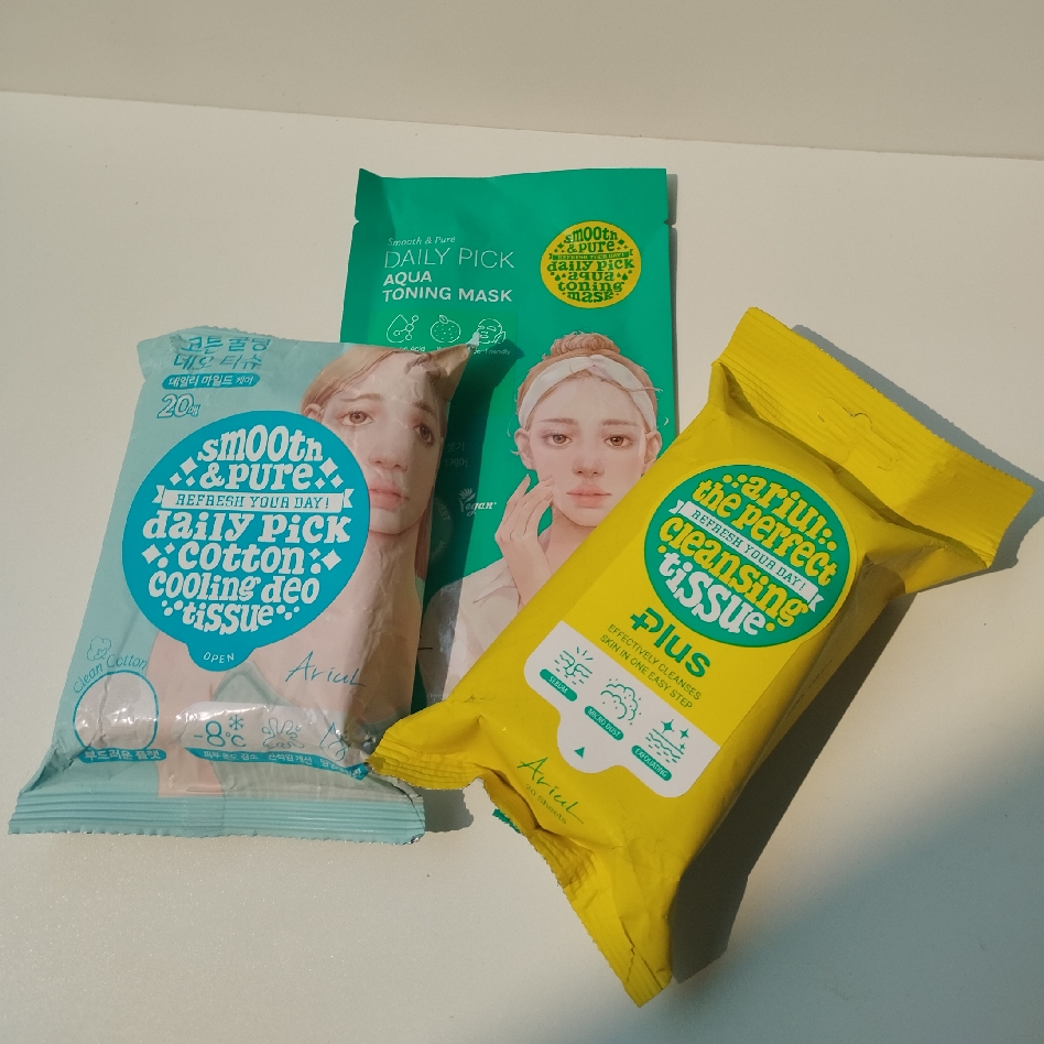 Smooth & Pure Daily Pick Aqua Toning Mask imgfdn-ba6cab86-7891-4fd0-a21c-80b0b5648838
