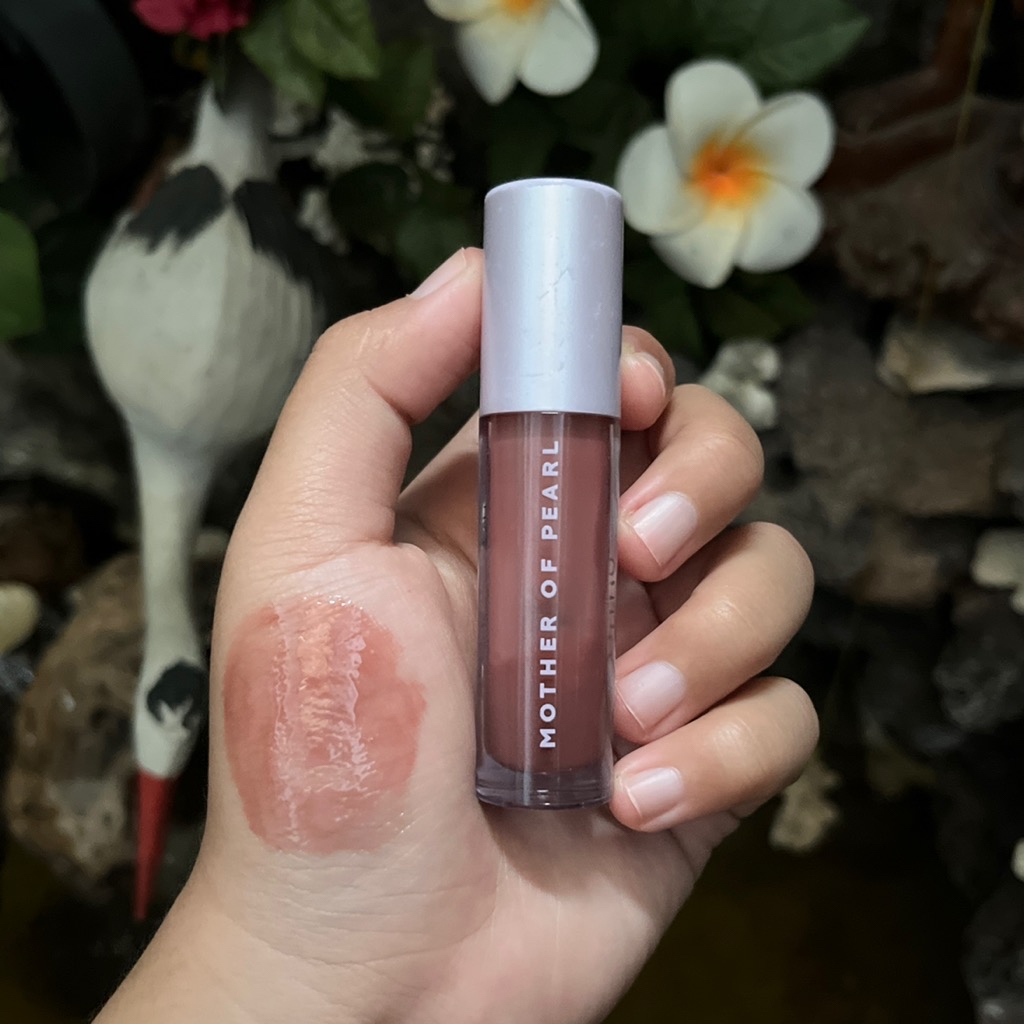 GWS Plump Gloss - 05 Choco Loco imgfdn-14a35fbe-04a0-415d-af05-f0902eba173e