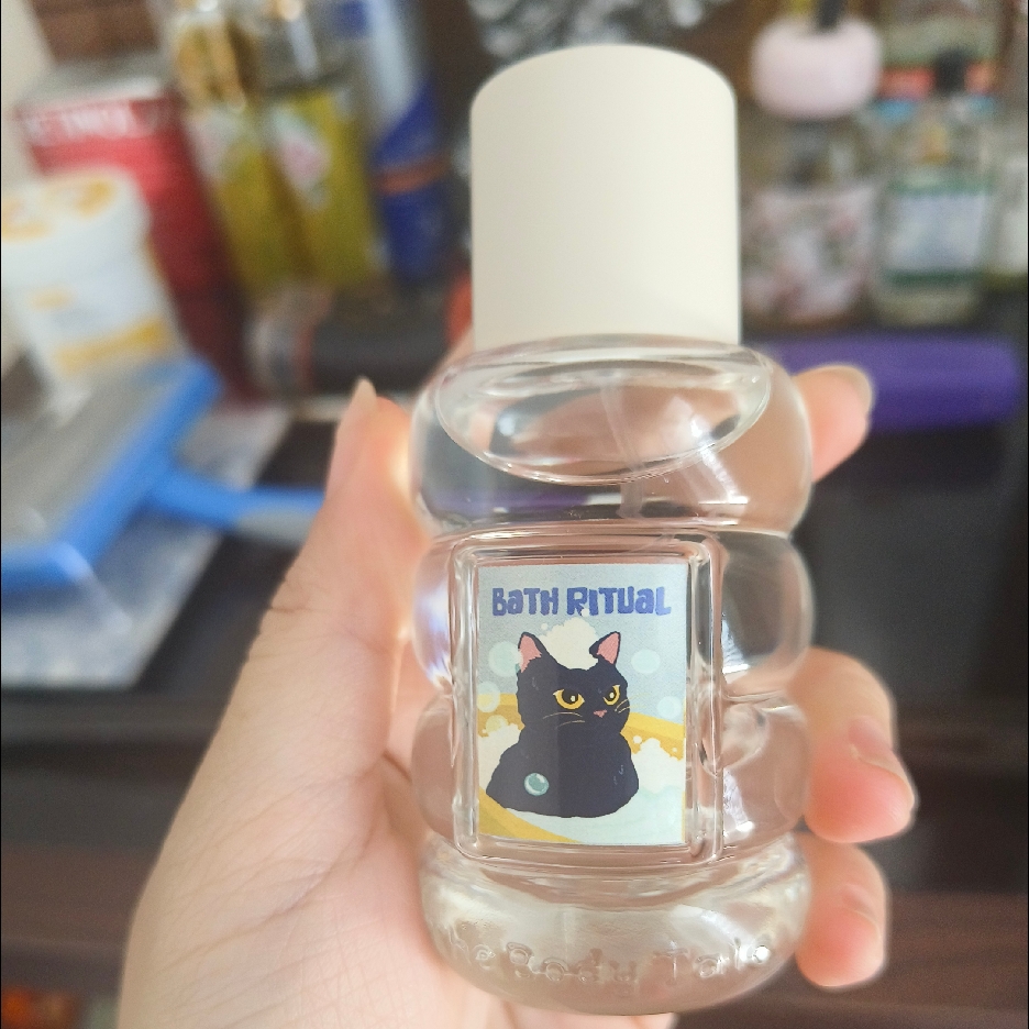 Bath Ritual Extrait De Parfum imgfdn-7f643e22-1670-4b61-92f0-a801ae49883f