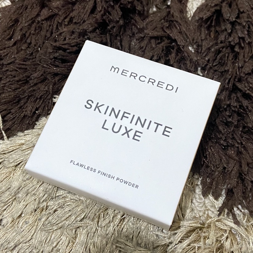 Skinfinite Luxe Flawless Finish Powder - Almond imgfdn-c7e71dc0-16fe-4660-af99-108346a25b91