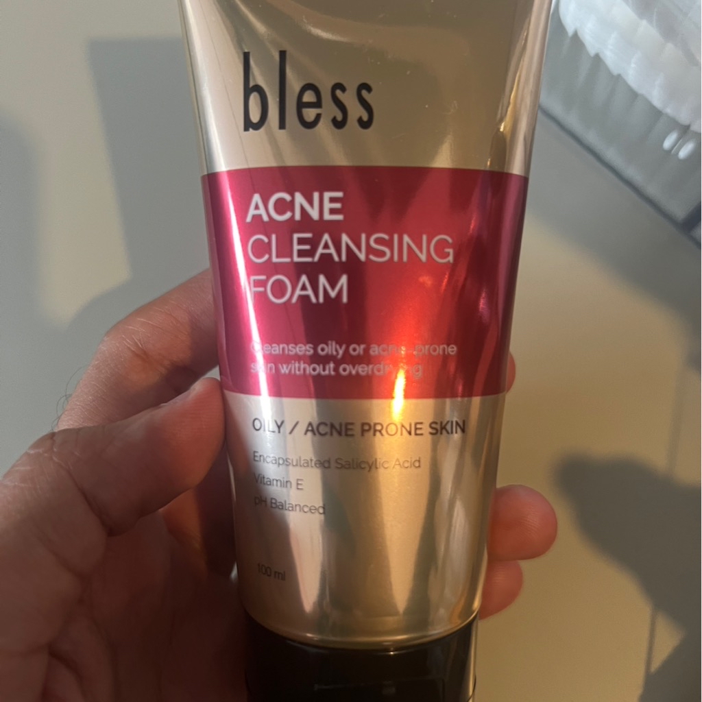 Acne Cleansing Foam imgfdn-36b18ca7-a668-4cd7-865c-eb59764ebebe