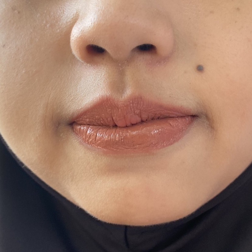 Powerstay Glazed Lock Lip Pigment - D11 Pompous 2.0 imgfdn-f1c7f200-3c43-43be-9895-bc806f7af380