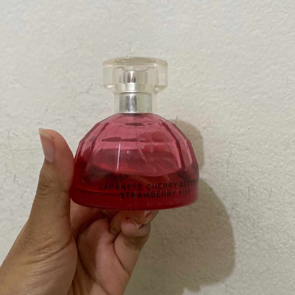 Strawberry Kiss Japanese Cherry Blossom Eau De Toilette imgfdn-91bf36ea-6f80-48df-96bf-c8767a1e08bb