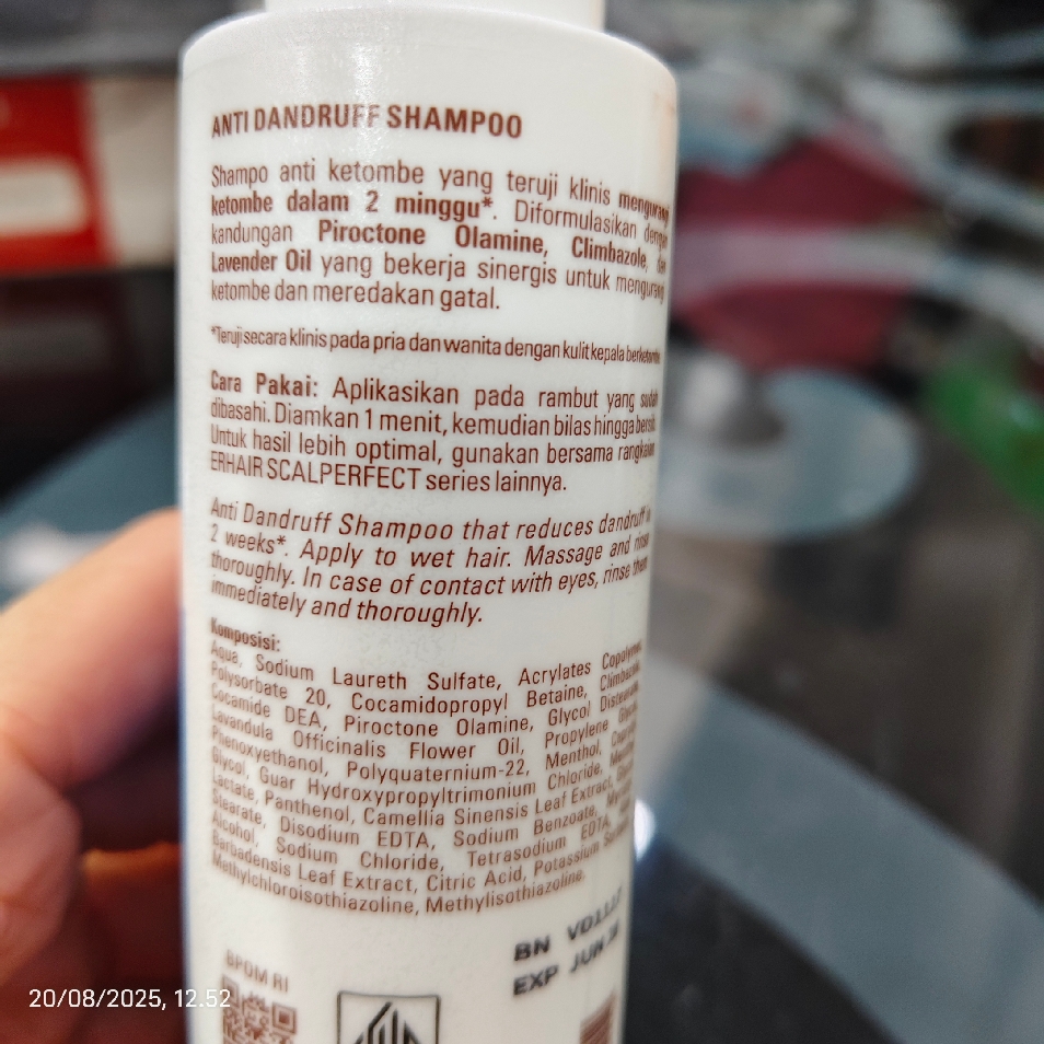 ERHAIR Scalperfect Anti Dandruff Shampoo imgfdn-8b59ec8f-5b46-468a-b30f-28e4af21d4b8