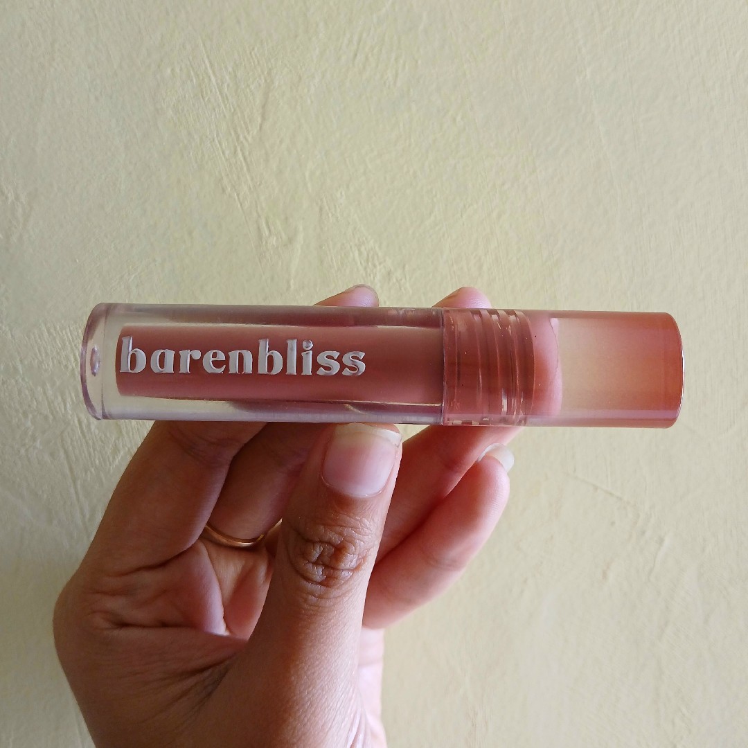 Berry Makes Comfort Lip Matte - 06 Chapter Nude imgfdn-86aaafc6-c7d4-4205-8891-f504a47965da