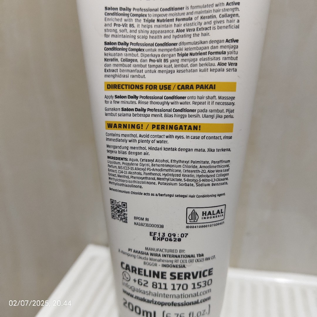 Salon Daily Professional Conditioner imgfdn-8b749731-8c26-49cf-919d-fe3a3d00bda6