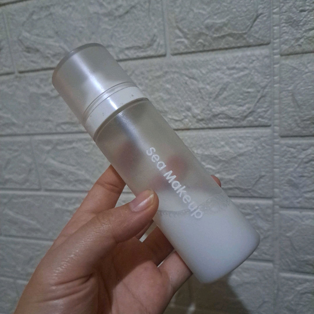 Lock It Matte Acne Setting Spray imgfdn-91b5a66c-43e0-433d-94da-8b4e49245ae8