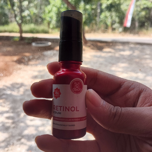Retinol Serum imgfdn-0e207892-8548-4b1f-89ac-759e9a526f28