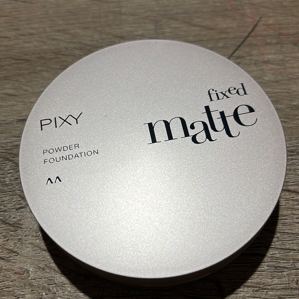 Fixed Matte Powder Foundation - 203W Warm Light imgfdn-ecf22d2c-f2ed-4947-81ce-85cb88e56a84