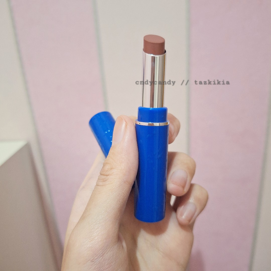 Watercolor Hydrating Lipstick - Nude Brown imgfdn-6336b4c5-6ad9-40fc-aeb2-812b78e63859
