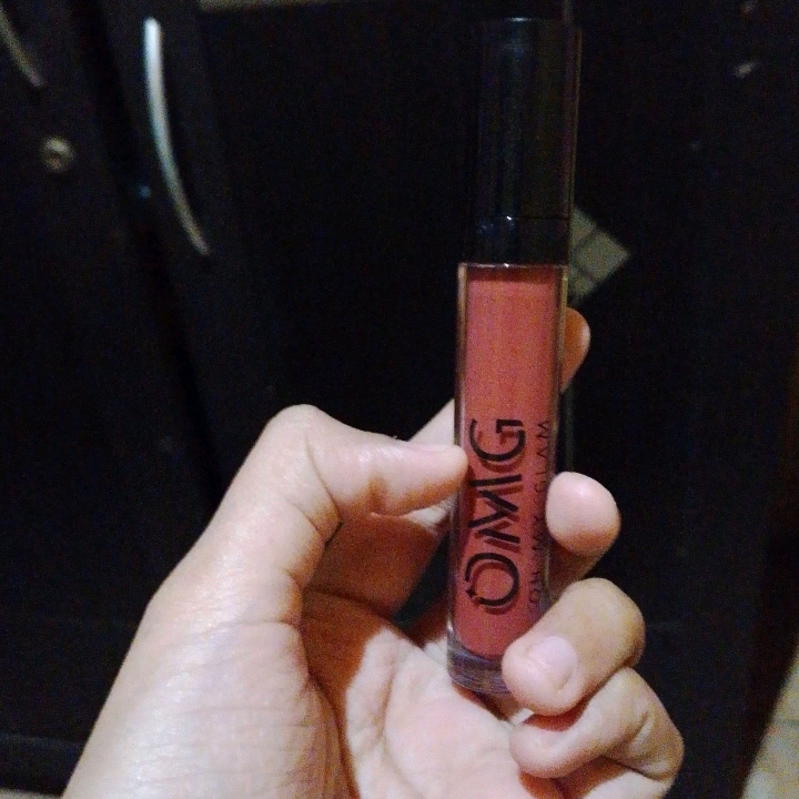 Oh My Glam Matte Kiss Lip Cream - 11 Bumble imgfdn-bf6b4a52-94c4-4415-9fbe-07f365996888