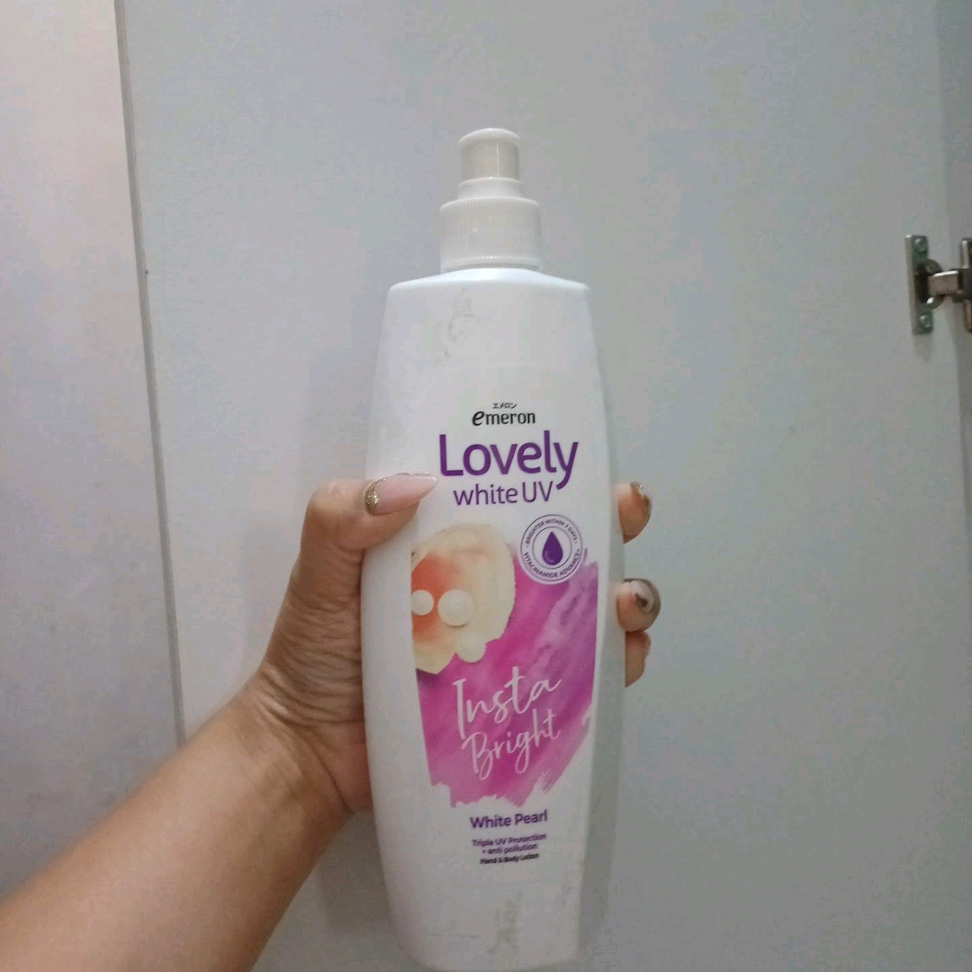 Lovely White UV - Insta Bright imgfdn-1311bfcb-d65f-45fc-8796-eeb78b81f72d