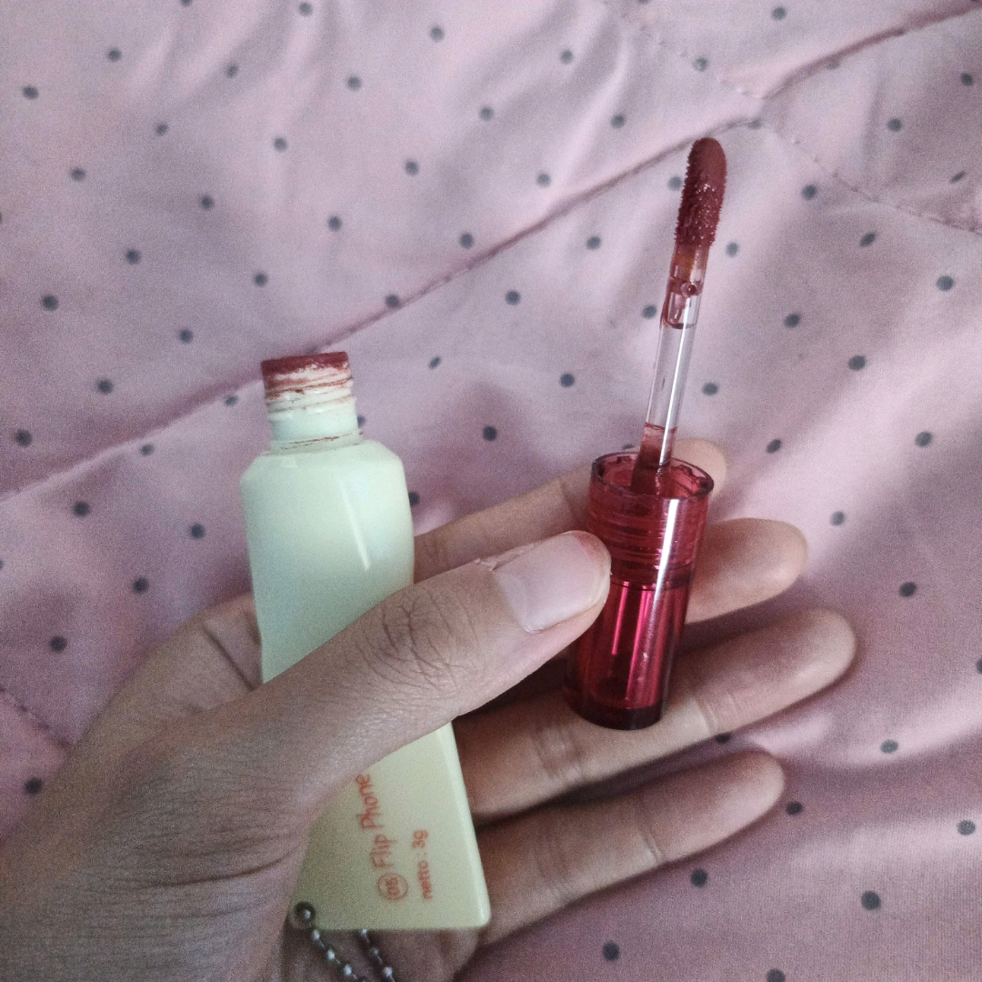 Airy Surprise Tint - 05 Flip Phone imgfdn-c2b273bf-35a6-4c19-b263-4099682b4343