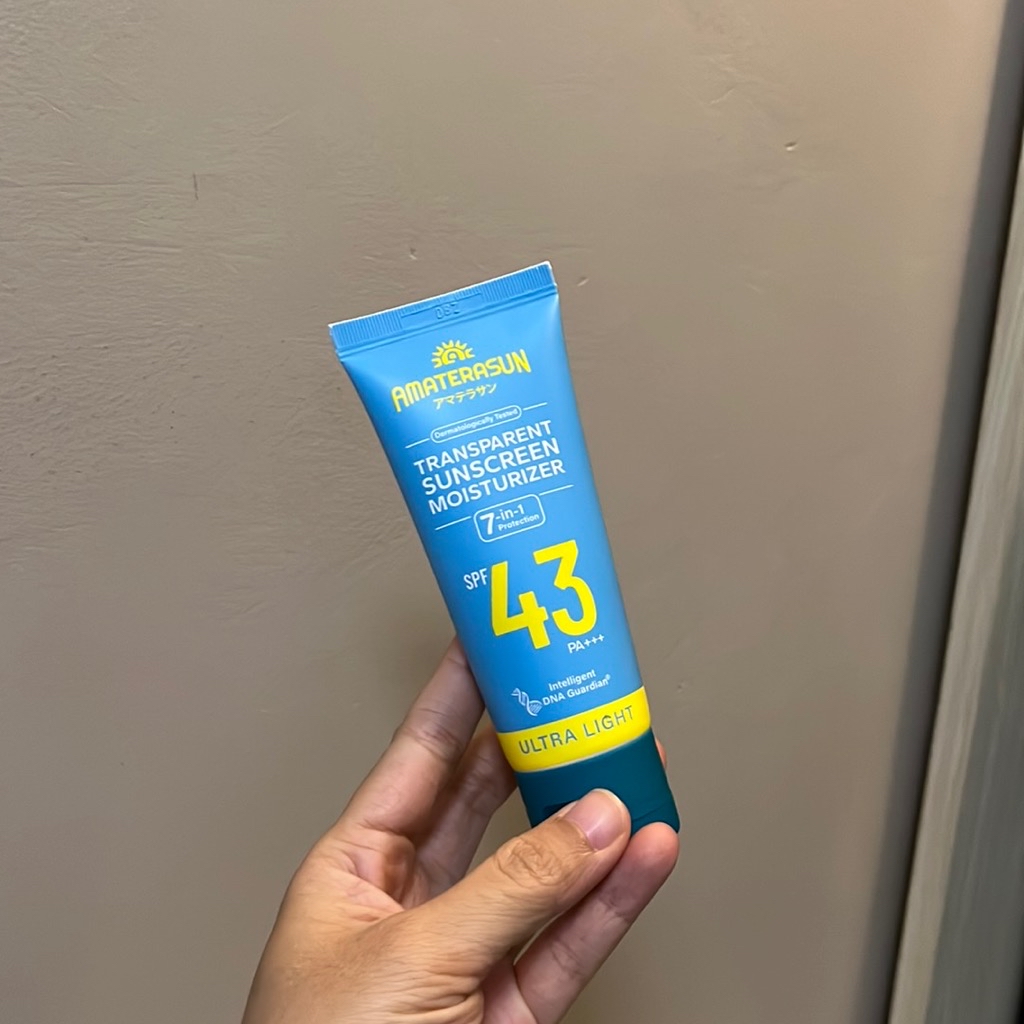 Transparent Sunscreen Moisturizer SPF 43 PA+++ imgfdn-9f9c36b3-6d29-4ef8-b8d6-9720cd7ff4e4