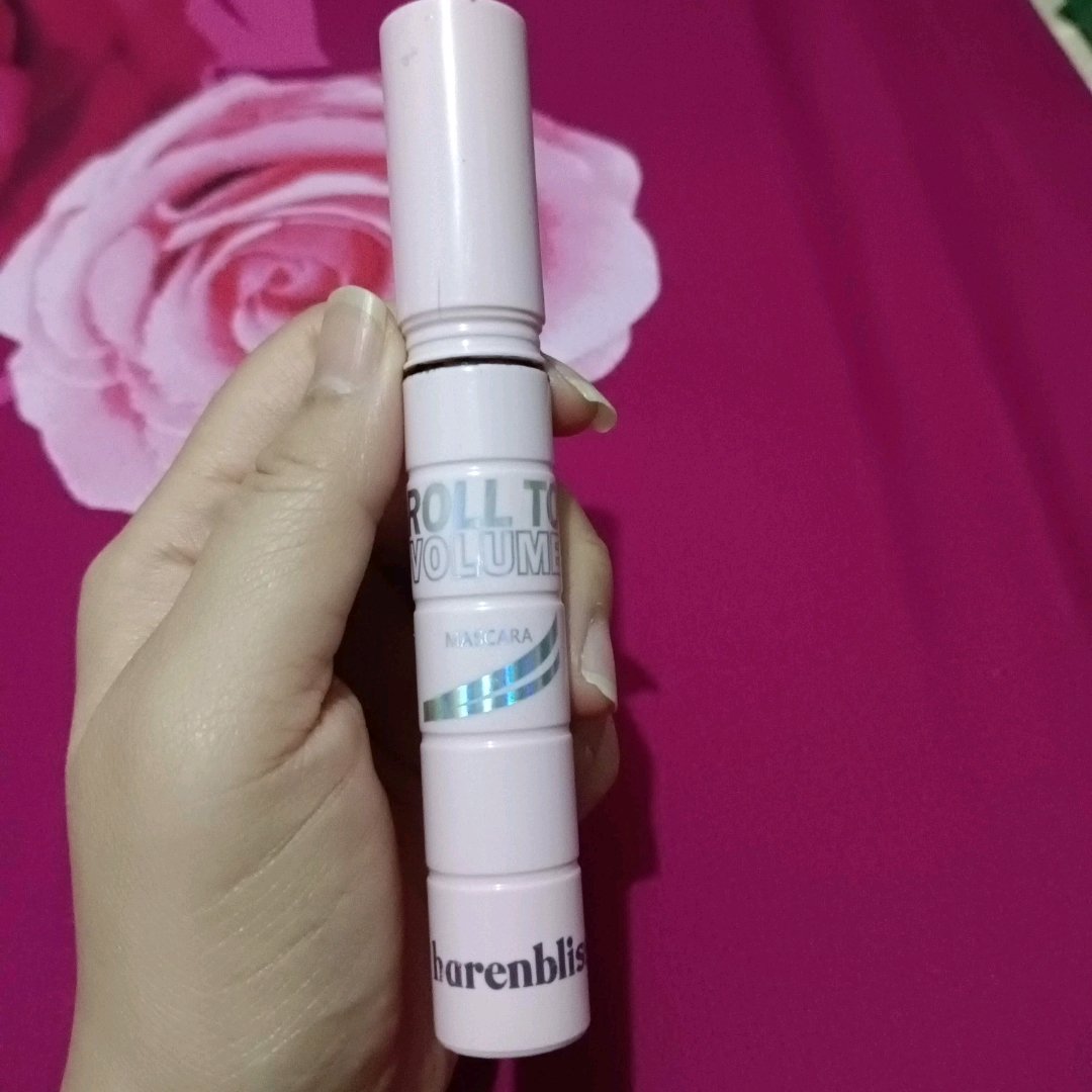 Roll To Volume Mascara imgfdn-8de2ca5e-68bd-42fe-bf39-dfe633e258ff