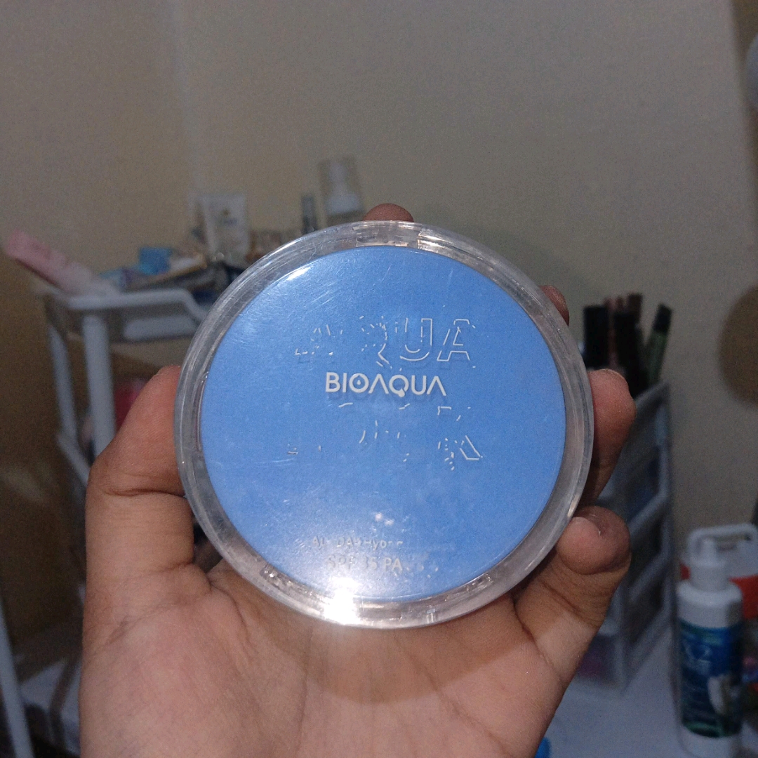 AquaLock All Day Hybrid Cushion SPF35 PA+++ - Natural imgfdn-c591459b-e3d9-465e-b18a-a8c3cedbc7a0