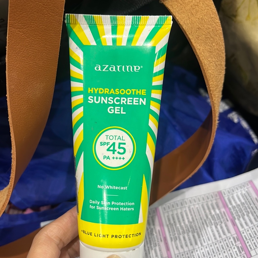 Hydrasoothe Sunscreen Gel SPF 45+++ imgfdn-e55350b9-8e53-46fc-b5ee-1983179d4f71