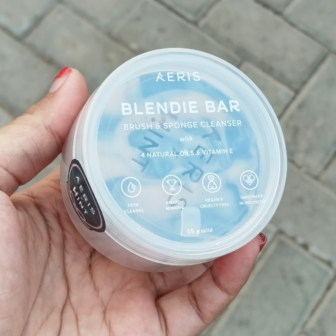 Aeris Beauté x HINT Blendie Bar - Realm imgfdn-1f606693-c8d7-4082-9e0f-218743cdeb2c