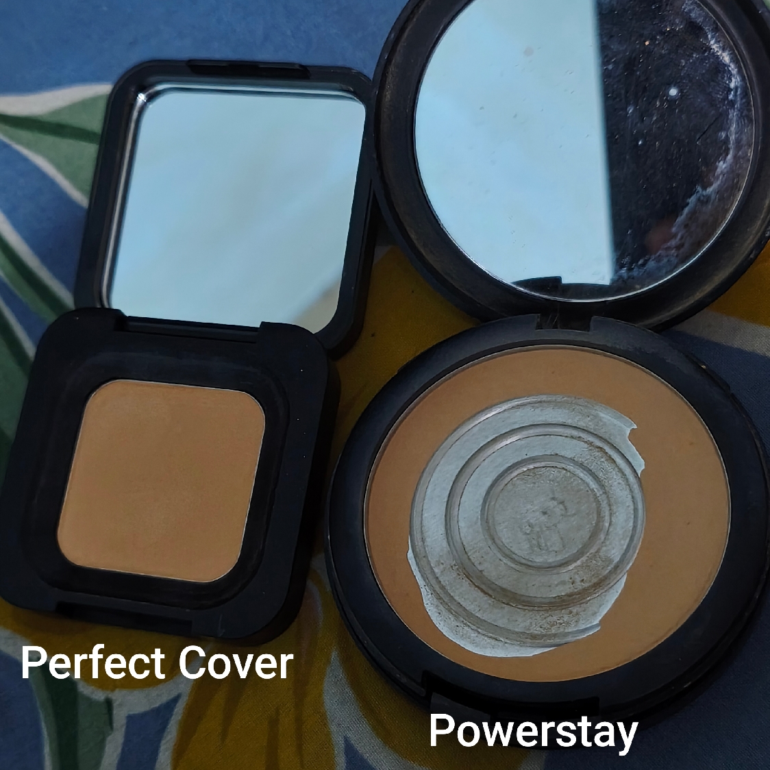 Perfect Cover Powder Foundation - 04 Desert imgfdn-9d93422e-e3f1-4daa-a6d3-3f98db0336de