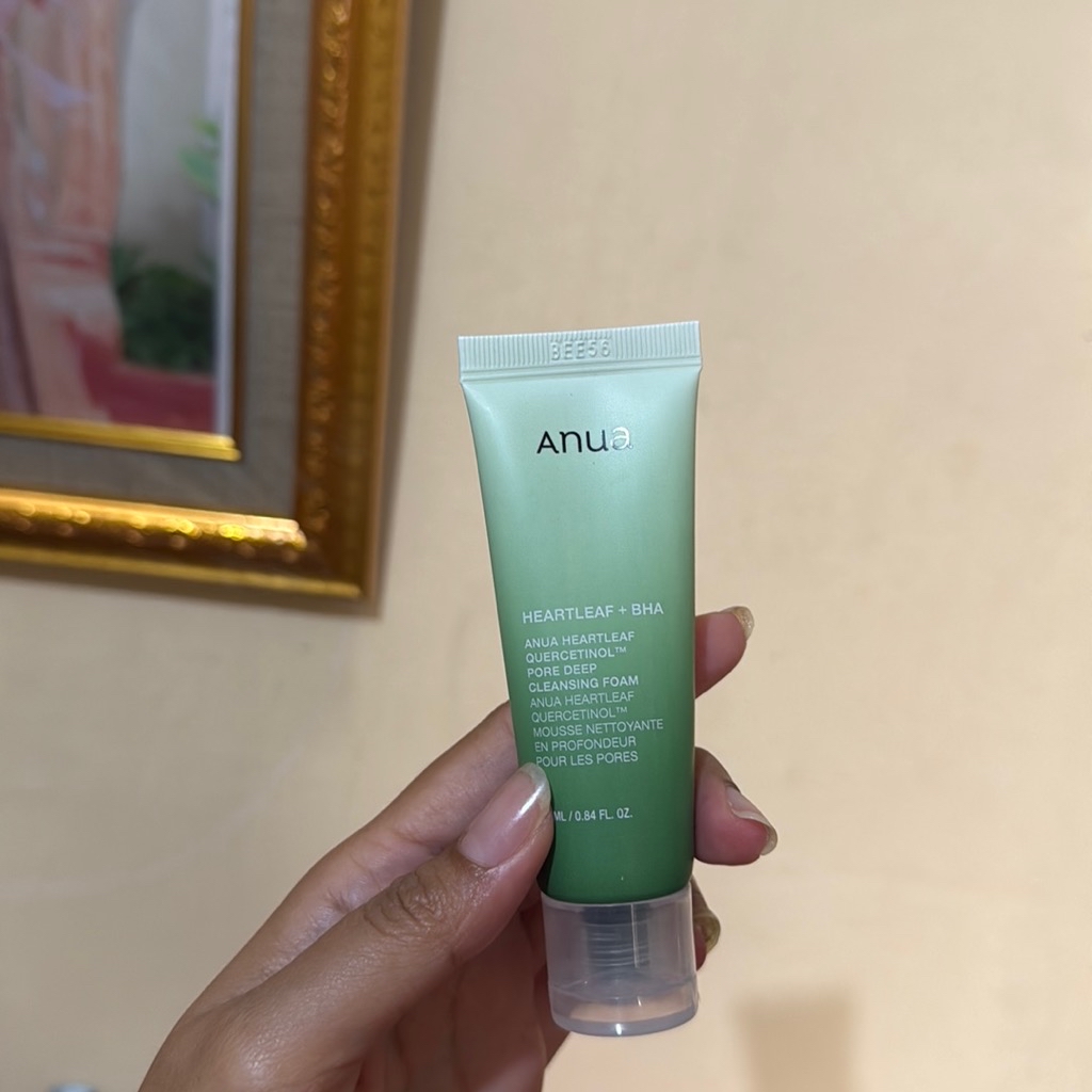 Heartleaf Quercetinol Acne-prone Skin Pore Deep Cleansing Foam imgfdn-69e0c079-466f-4f1b-99ea-6ff9342506bf