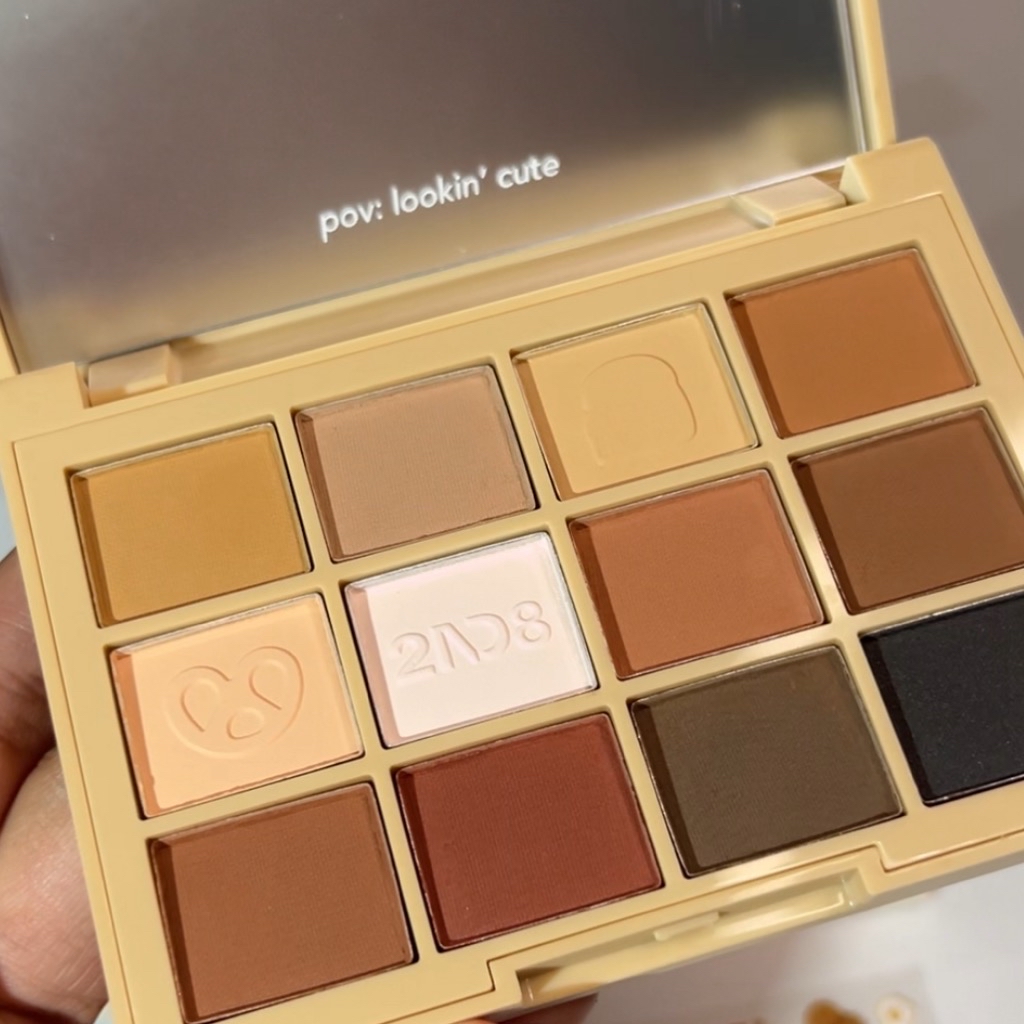 Breakfast in Bed Eyeshadow Palette imgfdn-e3d94438-39be-4c5e-a0d2-48b191e61d74
