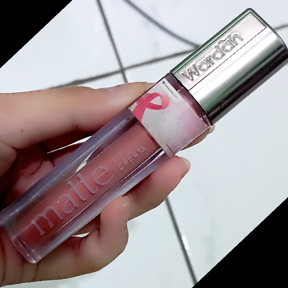 Exclusive Matte Lip Cream - 15 Pinky Plumise imgfdn-a55c7384-d8b3-4beb-8eb0-e87c07723aec