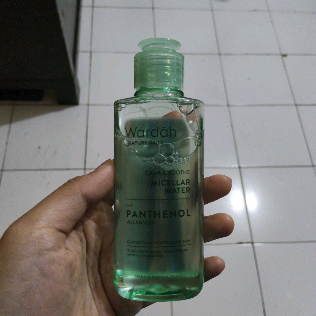 Nature Daily Calm & Soothe Micellar Water imgfdn-2263db4f-58d1-4d78-9973-5abec9ef74cc