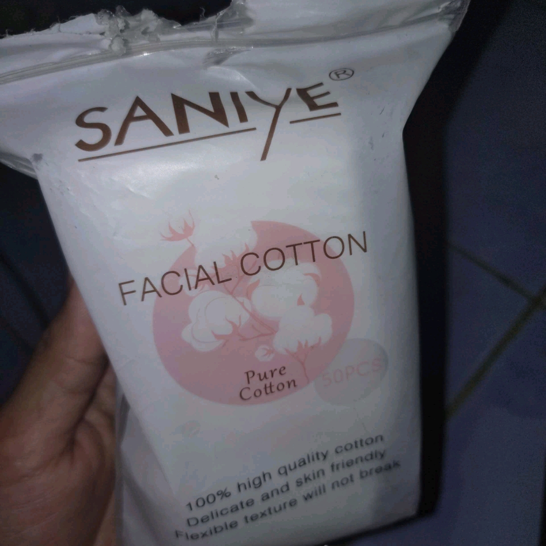 Facial Cotton imgfdn-cfdac9b6-8819-4965-a4c4-3980823ea11e