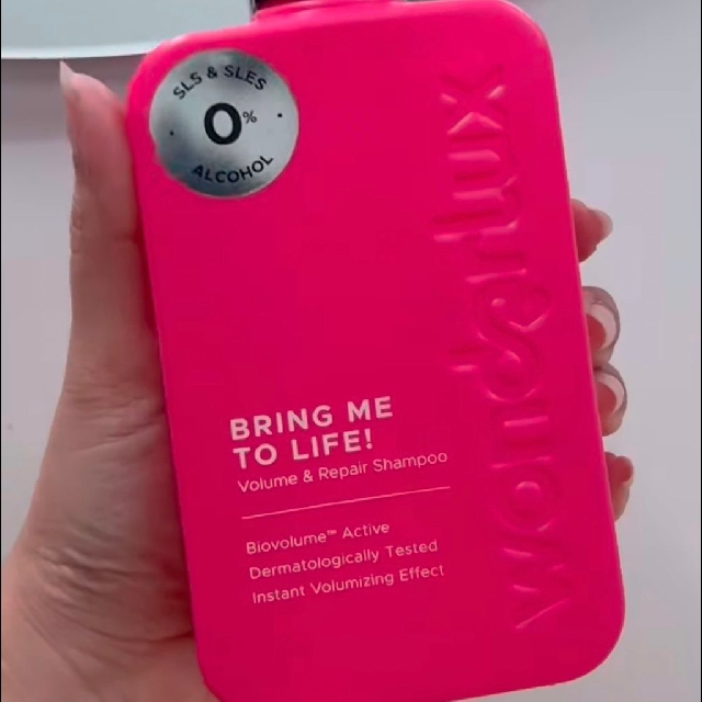 Bring Me to Life! Volume and Repair Shampoo imgfdn-d98d2dd9-4470-4eb5-815e-5badf305742d