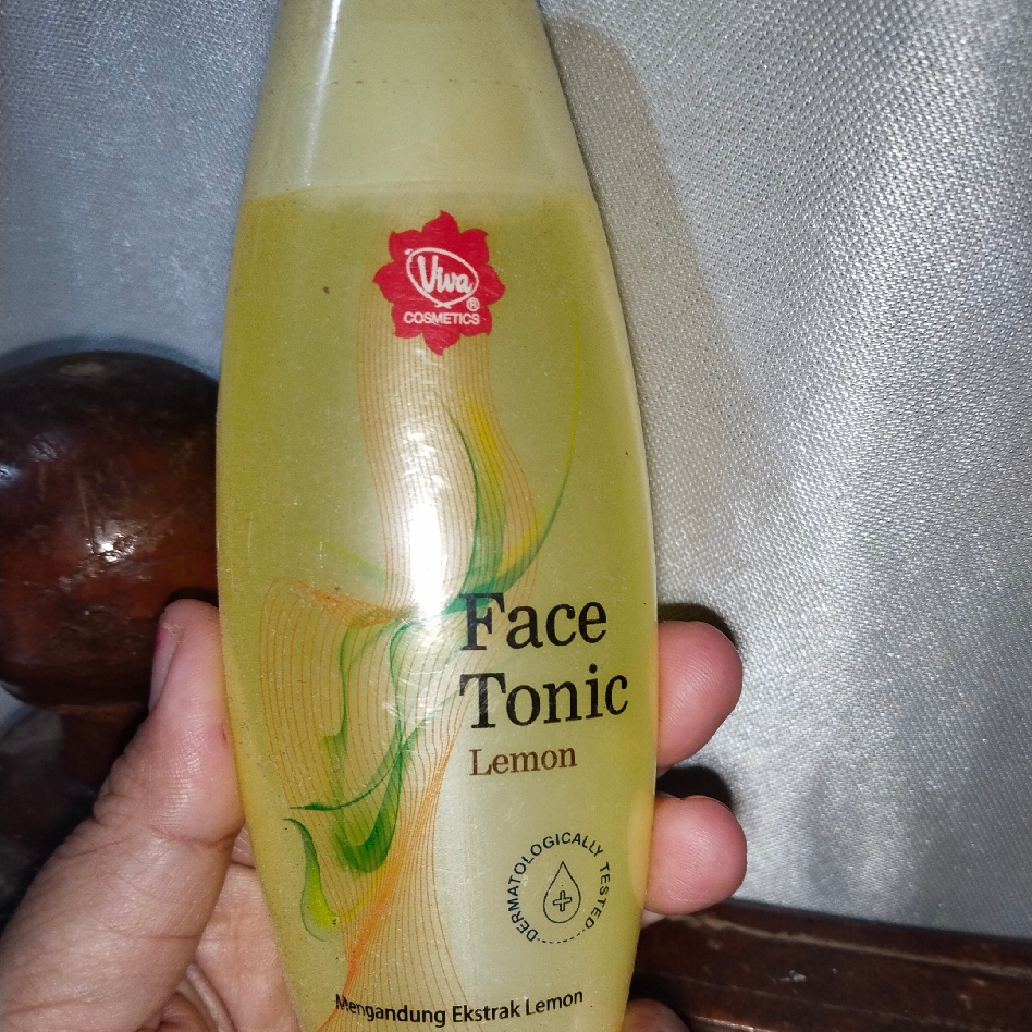 Face Tonic - Lemon imgfdn-33cdb300-4166-4193-8886-09f78e3f74c7