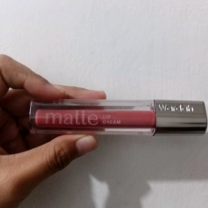Exclusive Matte Lip Cream X Ayang Cempaka - Mauve On imgfdn-4af37756-6316-4221-a379-7ef632dfb001