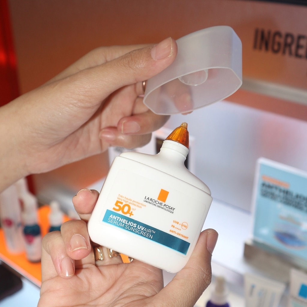 Anthelios UVAIR Ultra Light Sunscreen imgfdn-419be861-03a1-4ced-8c76-16d0e34cfc4d