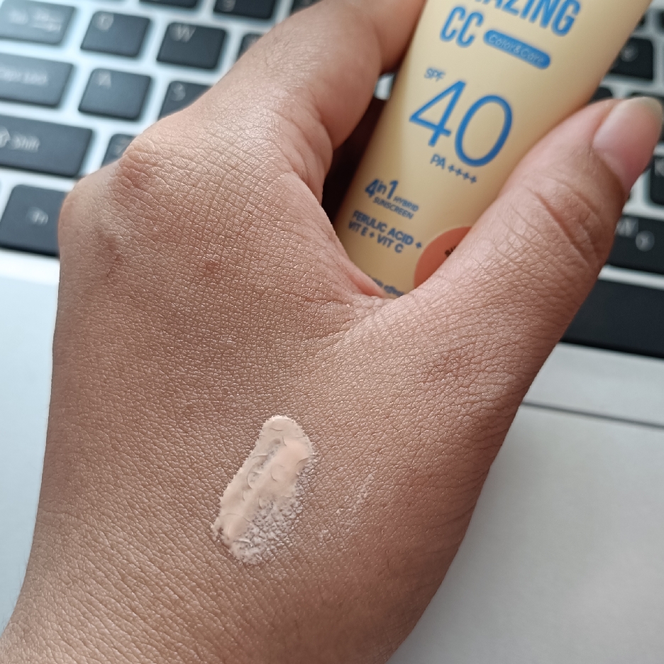 Sunmazing CC Tinted Sunscreen SPF 40 PA++++ - Sunny Beige imgfdn-85a9cfb9-af6c-4169-9d53-28f5dffdb400